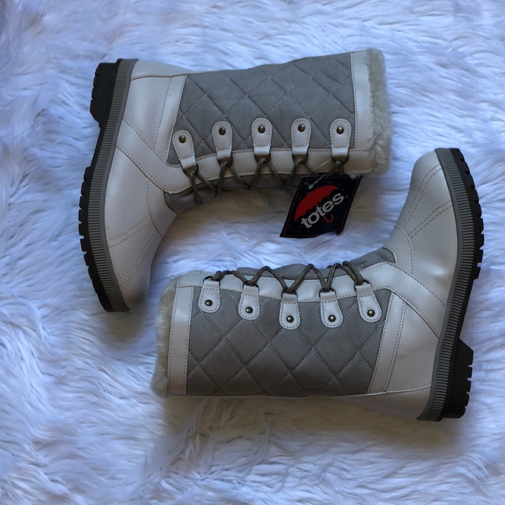 TOTES Gemma winter boots NWT